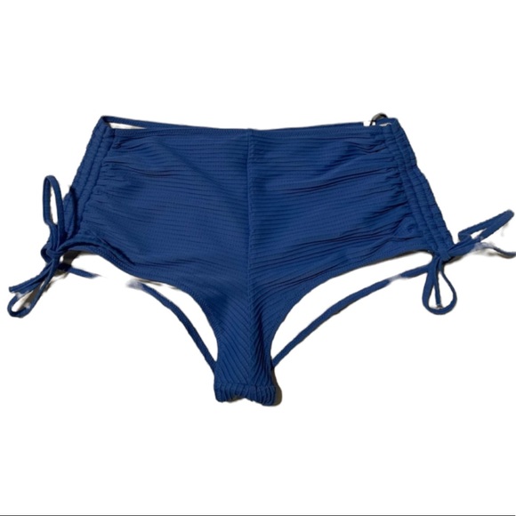NWT Shade & Shore Bikini Bottoms Size Small - Picture 8 of 8